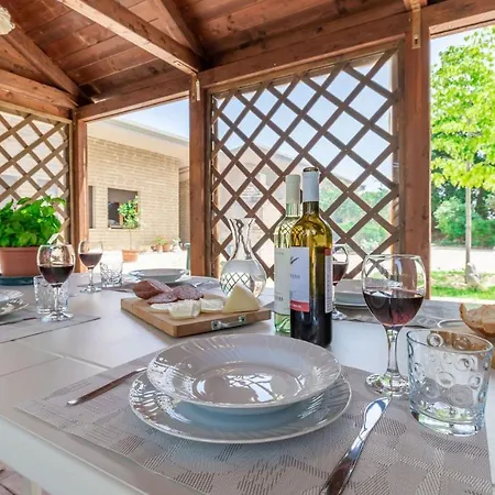 Dell'arco - Design & Pool 3* SantʼElpidio a Mare