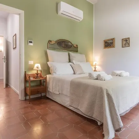 Konukevi Dell'arco - Design & Pool 3*