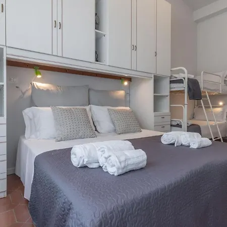 Konukevi Dell'arco - Design & Pool 3*