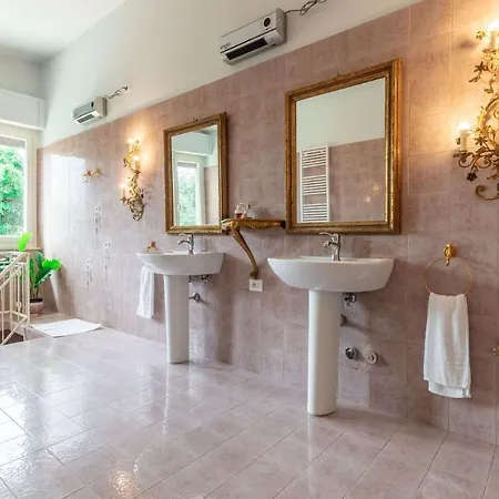 Dell'arco - Design & Pool 3* SantʼElpidio a Mare